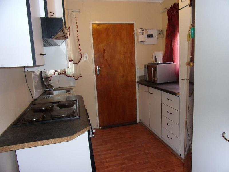 To Let 3 Bedroom Property for Rent in Madeira Park Eastern Cape